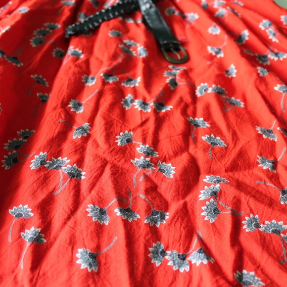 Adorable Angie Floral Sundress 🌸☀️ - Picture 2 of 5